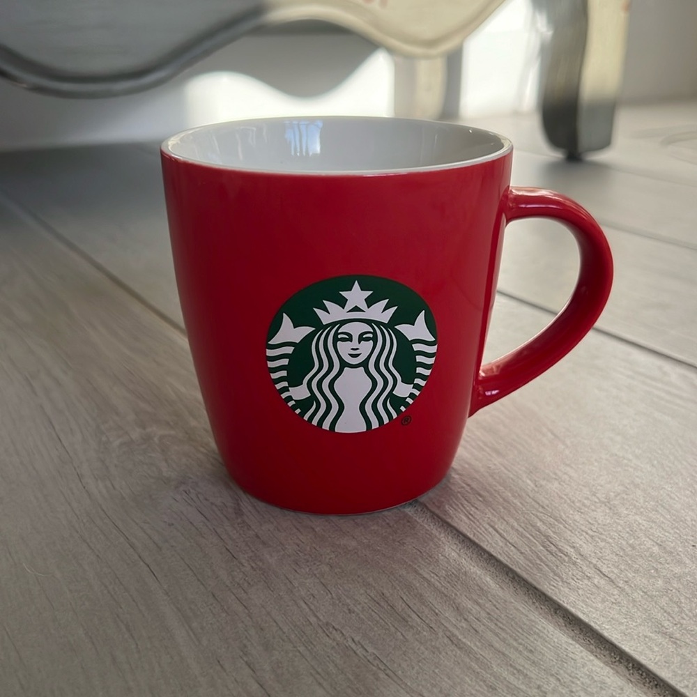 Starbucks 2021 Holiday 12oz Red Coffee Ceramic Green Siren Logo Cup Mug